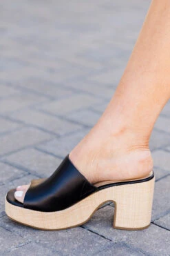 Five Star Resort Heels, Black -Chic Soul Store FiveStarResortHeels Black 4