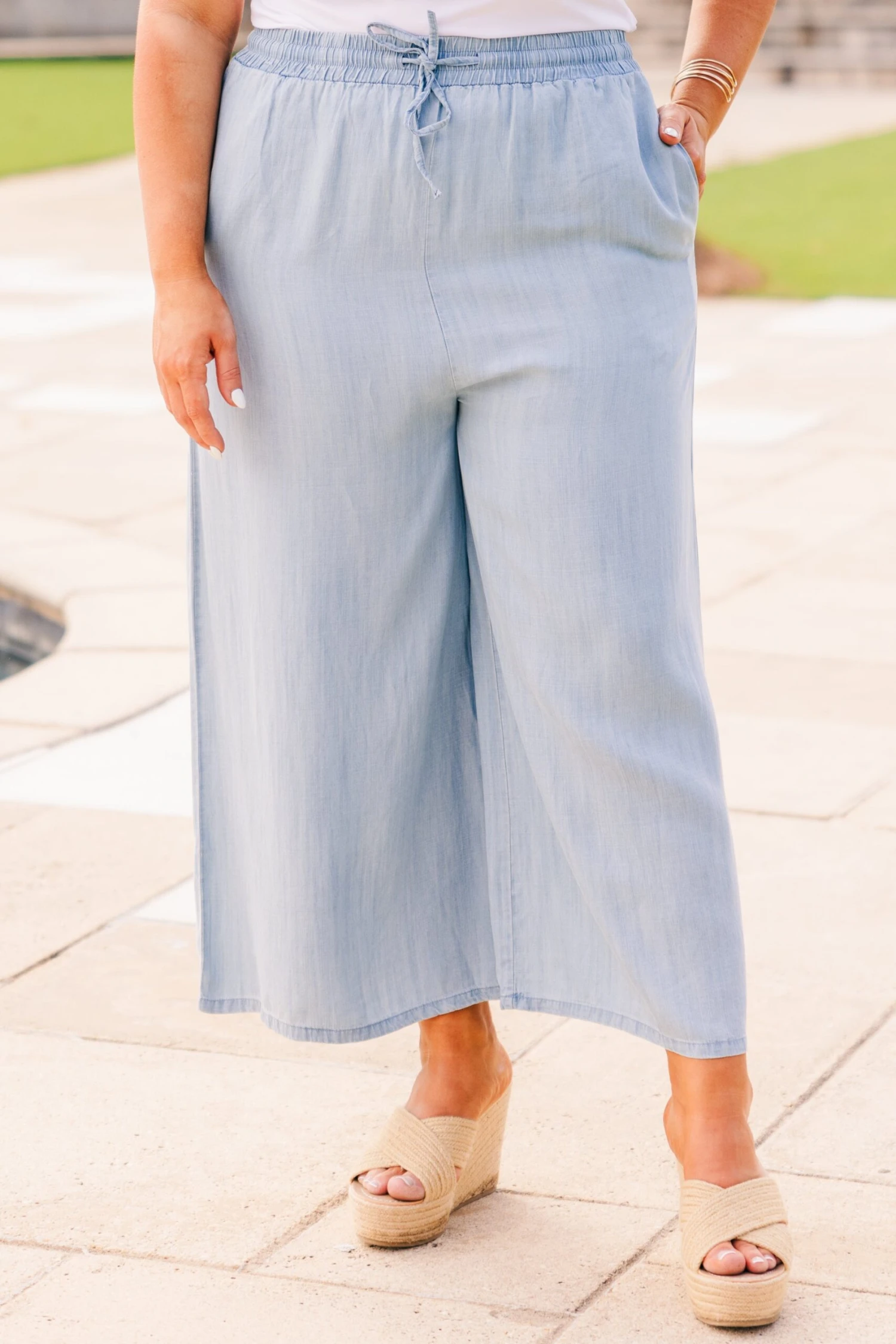 Float In The Wind Pants, Light Denim 6 Float In The Wind Pants, Light Denim - Image 4
