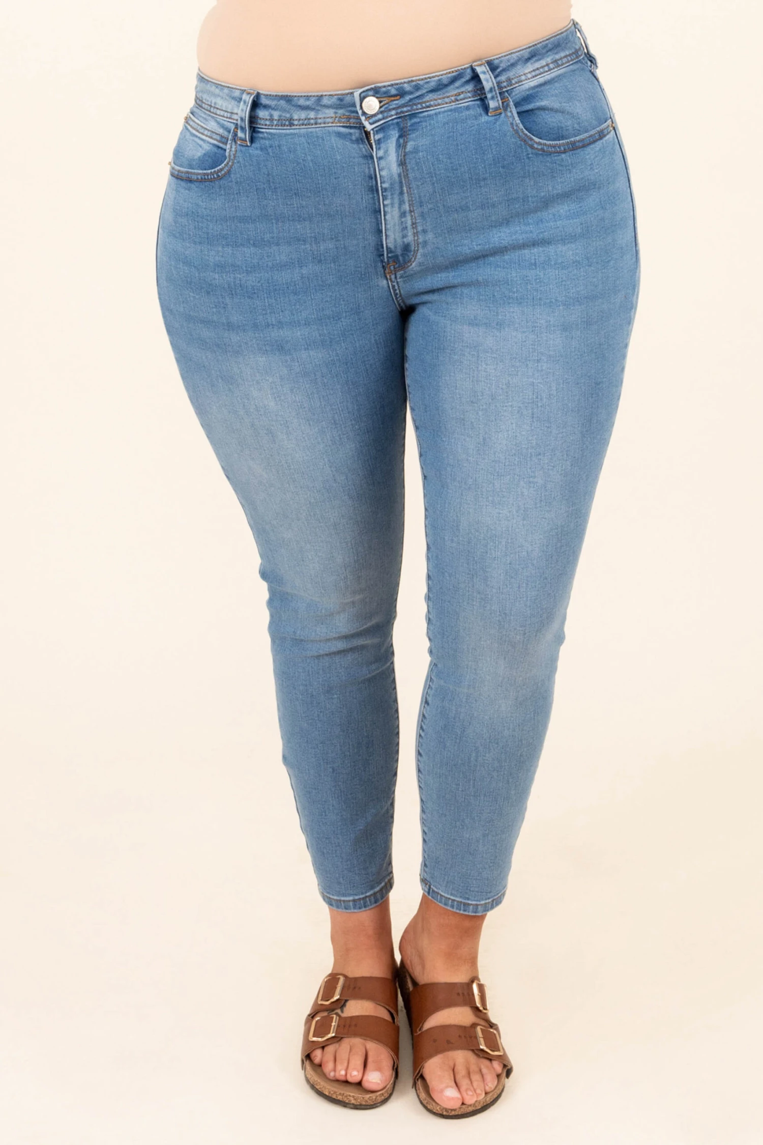 For All My Ladies Jeans, Medium 5 For All My Ladies Jeans, Medium - Image 3