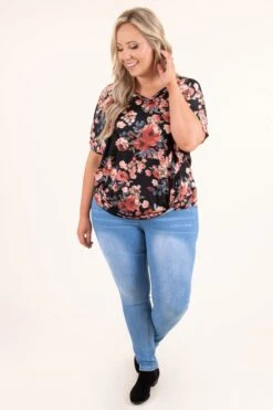 Changing Attitudes Jeggings, Light Wash -Chic Soul Store FromTheGardenTop Black 0324