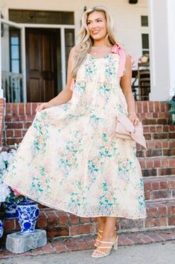 Glowing Rays Dress, Pink 12 Glowing Rays Dress, Pink -Chic Soul Store GlowingRaysDress Pink 7 9dd3d352 2a83 42c3 9d2c 3ec448a89a8e