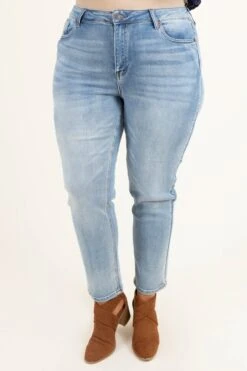 Going Forward Jeans, Light Wash -Chic Soul Store GoingForwardJeans LightWash 5551