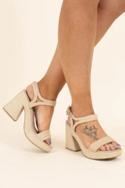 Going Somewhere New Wedges, Natural