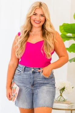 Judy Blue: Got Me Going Shorts, Medium Wash 15 Judy Blue: Got Me Going Shorts, Medium Wash -Chic Soul Store GotMeGoingShorts MediumWash 5