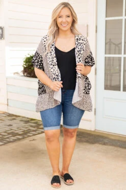 Graceful Charm Kimono, Off White -Chic Soul Store GracefulCharmKimono OffWhite 0773