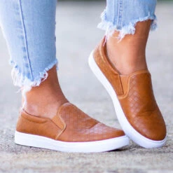 Grand Prize Slides, Whiskey -Chic Soul Store Grand Prize Whiskey