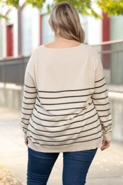 Heart By Heart Sweater, Oat/Dark Green 12 Heart By Heart Sweater, Oat/Dark Green -Chic Soul Store HeartByHeartSweater Oat DarkGreen 9702