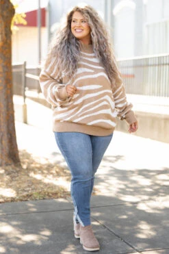 Incredible Aspirations Jeans, Medium Wash 11 Incredible Aspirations Jeans, Medium Wash -Chic Soul Store IncredibleAspirationsJeans MediumWash 0624