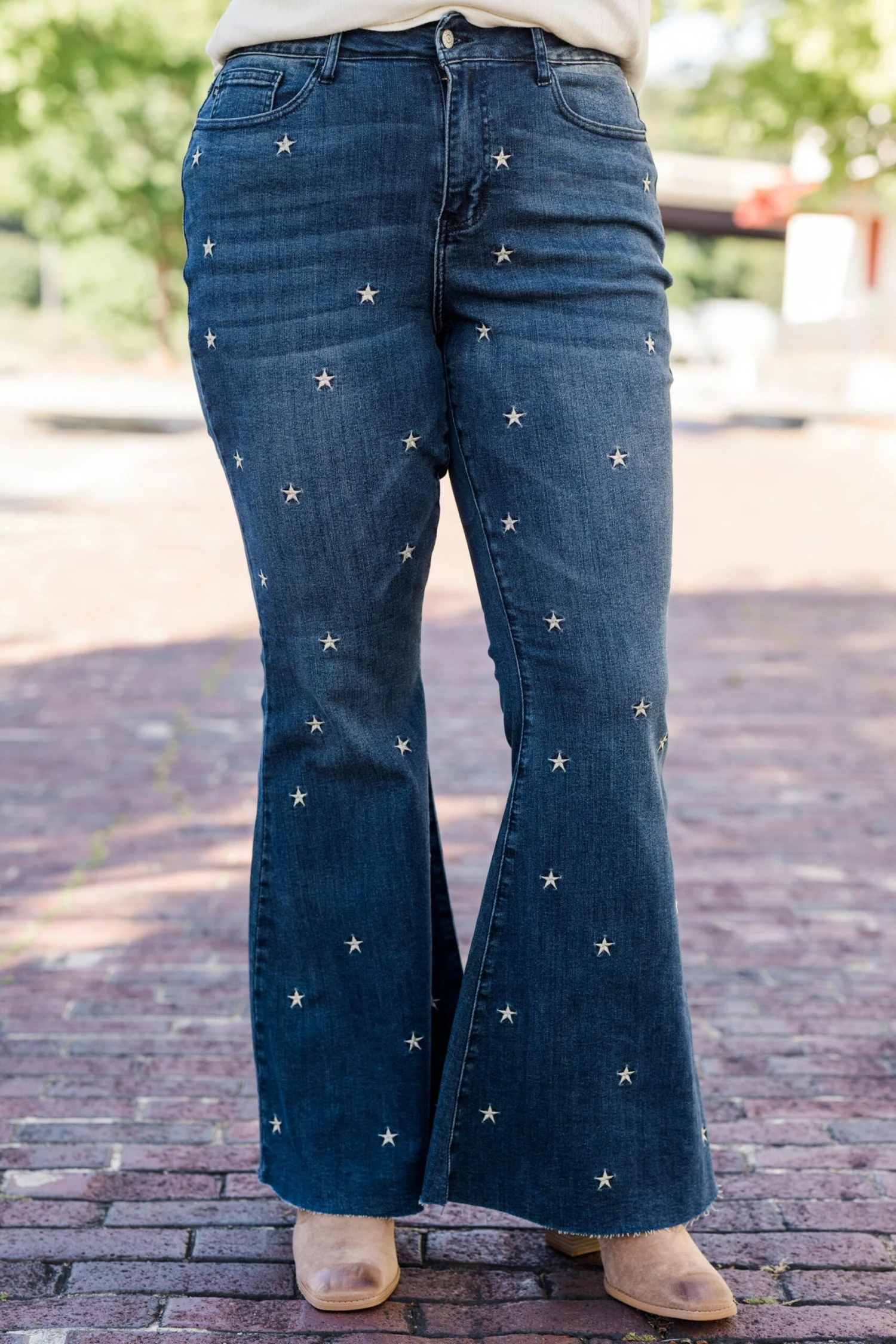 Judy Blue: Seeing Stars Jeans, Blue 6 Judy Blue: Seeing Stars Jeans, Blue - Image 4