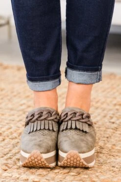 Keep Chasing Platform, Pewter -Chic Soul Store KeepChasingPlatform Pewter 3