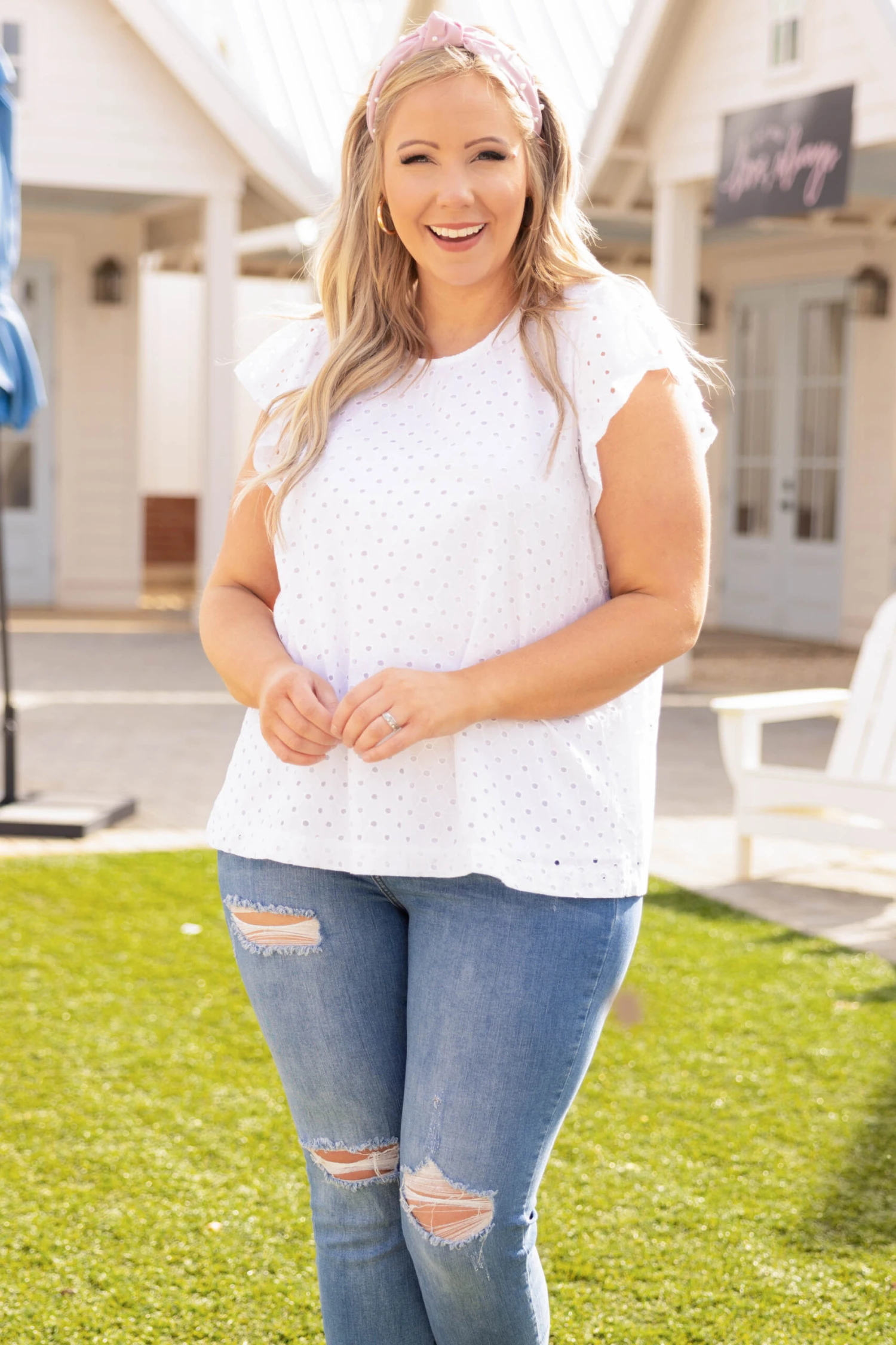 Life Goes On Top, White 3 Life Goes On Top, White