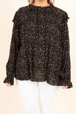 Looking Straight Ahead Top, Black -Chic Soul Store LookingStraightAheadTop Black 9938