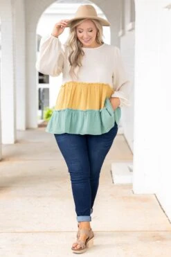 Loudest Smiles Top, Cream 9 Loudest Smiles Top, Cream -Chic Soul Store LoudestSmilesTop Cream 3284