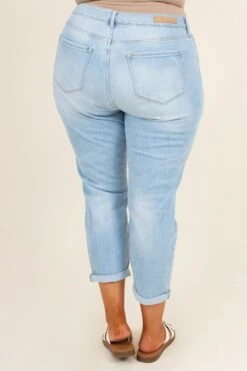 Made Just Fine Mom Jeans, Light Denim -Chic Soul Store MadeJustFineMomJeans LightDenim 9114