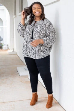 Make A Note Top, Black 10 Make A Note Top, Black -Chic Soul Store MakeANoteTop Black 4946