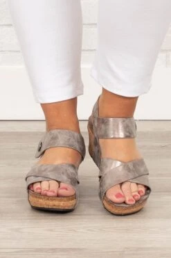 Making My Way To You Wedges, Pewter