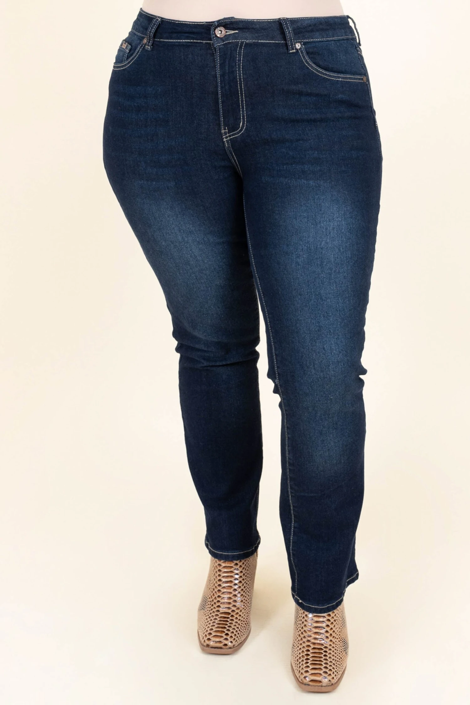 Making New Memories Jeans, Dark Wash 3 Making New Memories Jeans, Dark Wash