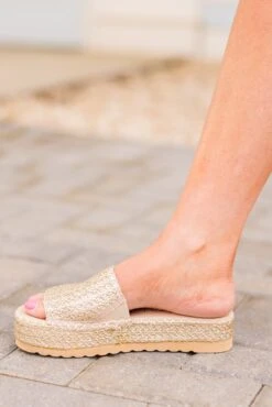 Matisse: Sunset Steps Sandals, Gold -Chic Soul Store Matisse SunsetStepsSandals Gold 4