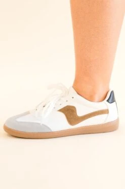 Meet Me In August Sneaker, White 12 Meet Me In August Sneaker, White -Chic Soul Store Meet Me In August Sneaker White 1