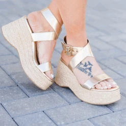 Miami Nights Wedges, Gold