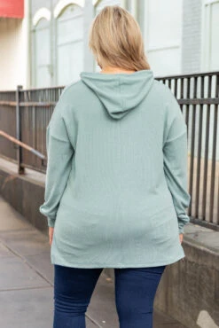 Moment To Remember Top, Green 12 Moment To Remember Top, Green -Chic Soul Store MomentToRememberTop Green 0929