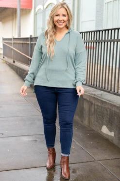 Moment To Remember Top, Green 10 Moment To Remember Top, Green -Chic Soul Store MomentToRememberTop Green 3