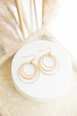 Natural Era Earrings, Gold