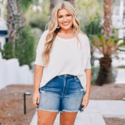 Never Really Over You Shorts, Dark Wash