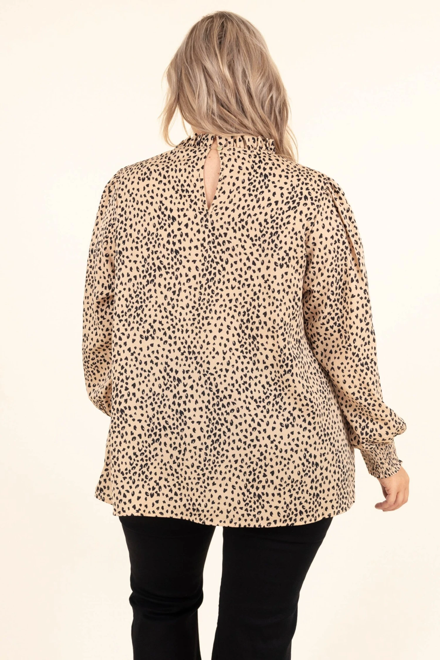 New Surprises Top, Beige 7 New Surprises Top, Beige - Image 5