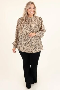 New Surprises Top, Beige 9 New Surprises Top, Beige -Chic Soul Store NewSurprisesTop Beige 9608