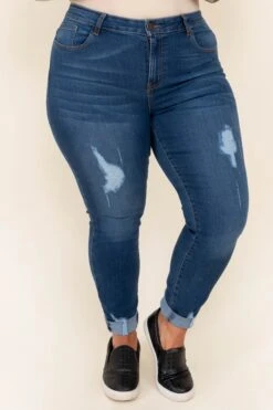 Notable Night Skinny Jeans, Medium Wash 10 Notable Night Skinny Jeans, Medium Wash -Chic Soul Store NotableNightSkinnyJeans MediumWash 2