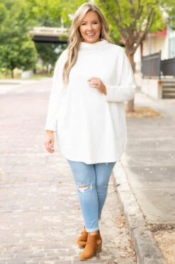 Oh So Happy Top, White -Chic Soul Store OhSoHappyTop White 2