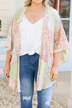 Paisley Paradise Kimono, Peach 11 Paisley Paradise Kimono, Peach -Chic Soul Store PaisleyParadiseKimono Peach 9617