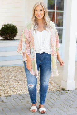 Paisley Paradise Kimono, Peach 10 Paisley Paradise Kimono, Peach -Chic Soul Store PaisleyParadiseKimono Peach 9621