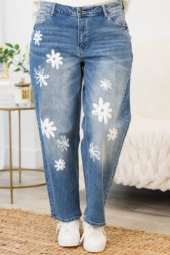 Passing Notes Jeans, Medium Wash 10 Passing Notes Jeans, Medium Wash -Chic Soul Store PassingNotesJeans MediumWash 3