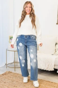 Passing Notes Jeans, Medium Wash 11 Passing Notes Jeans, Medium Wash -Chic Soul Store PassingNotesJeans MediumWash 5