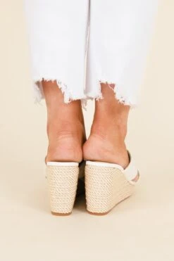 Pastries With Cream Wedges, White -Chic Soul Store PastriesWithCreamWedges White 6