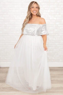 Posh Outlook Maxi Dress, Silver