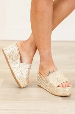 Remember It Well Wedges, Gold