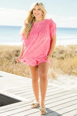 Right Over Here Shorts, Pink 14 Right Over Here Shorts, Pink -Chic Soul Store RightOverHereTop Pink 4 e186f559 efb9 40d7 8117 0606e1203e19