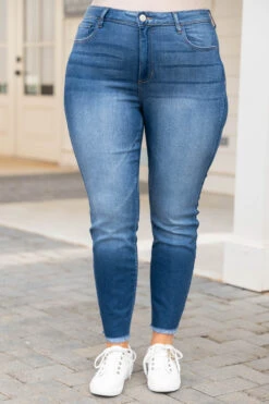 Run Run Runaway Jeans, Medium Wash -Chic Soul Store RunRunRunawayJeans MediumWash 9132