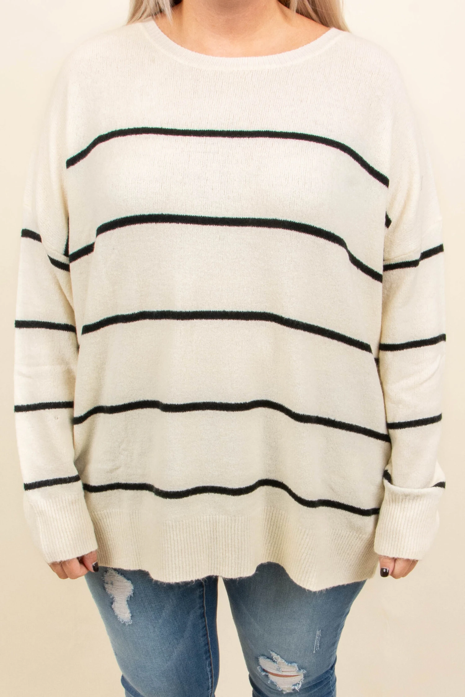 Slumber Party Sweater, Ivory-Black 5 Slumber Party Sweater, Ivory-Black - Image 3