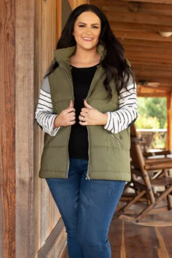 Seasons Change Vest, Olive
