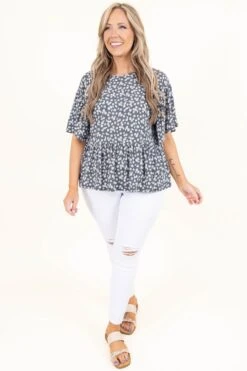 See The Flowers Top, Navy Floral -Chic Soul Store SeeTheFlowersTop NavyFloral 1