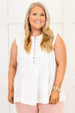 Seeing Stars Ahead Top, White