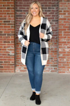 She's Classy Cardigan, Ivory -Chic Soul Store She sClassyCardigan Ivory