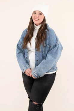 Snow Rescue Hat, White -Chic Soul Store SnowRescueHat White 2