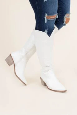 So Unforgettable Boots, White