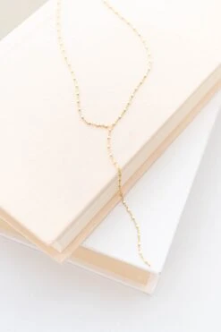 Sparkling Ending Necklace, Gold