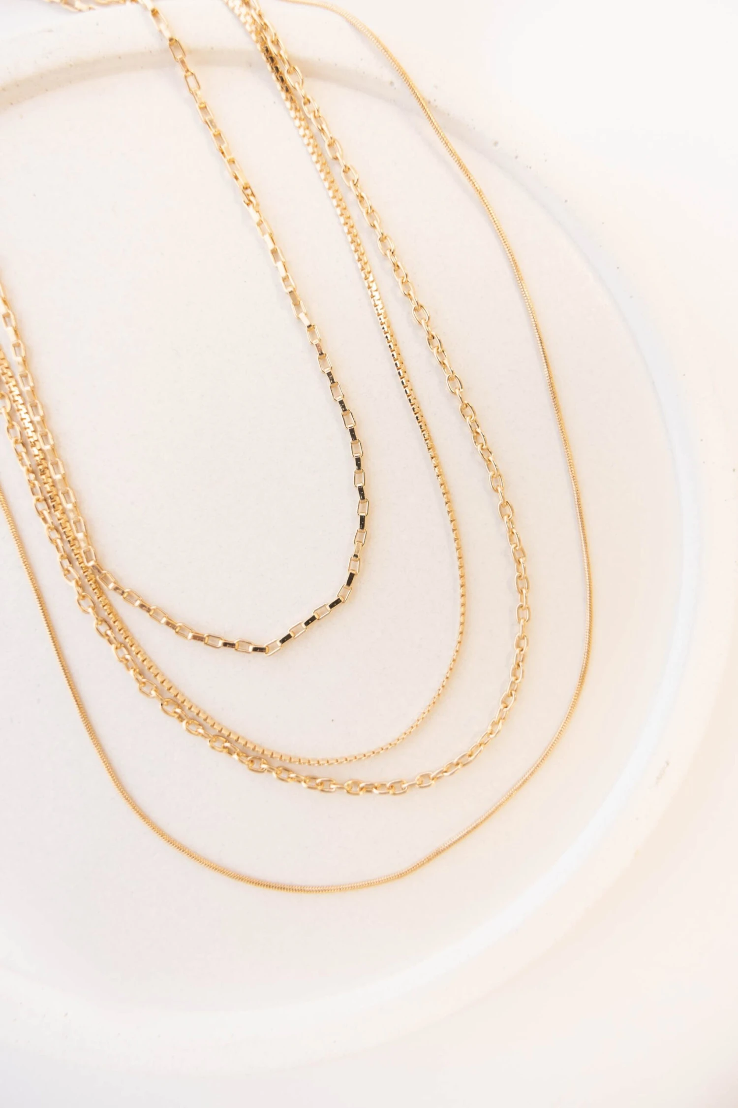 Spoil Me Necklace, Gold 4 Spoil Me Necklace, Gold - Image 2